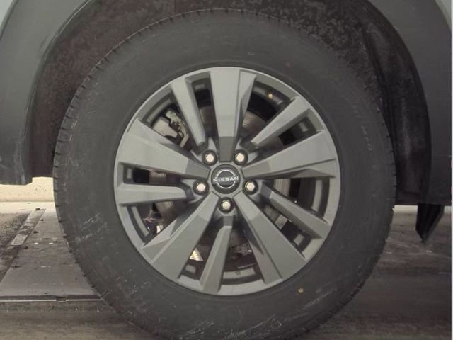 Used 2024 Nissan Pathfinder SV image 22