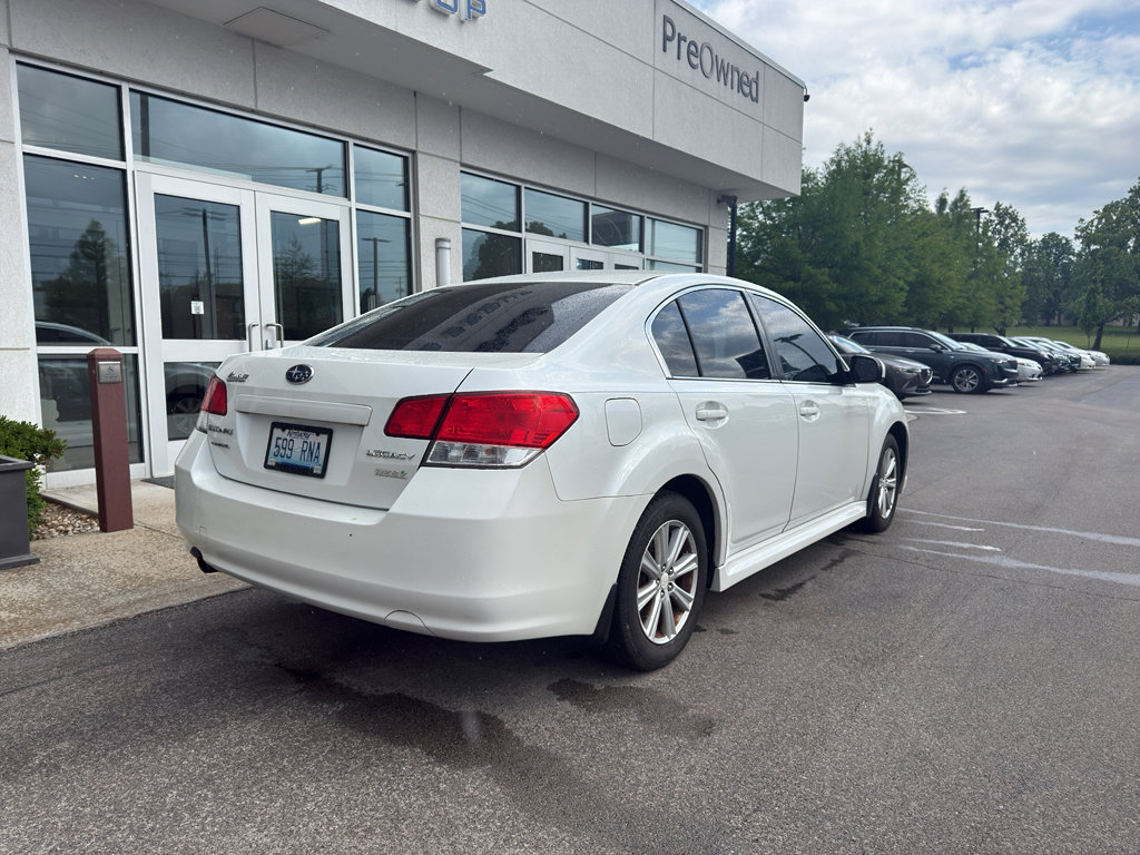 Used 2011 Subaru Legacy 2.5i Premium AWD/4WD image 3