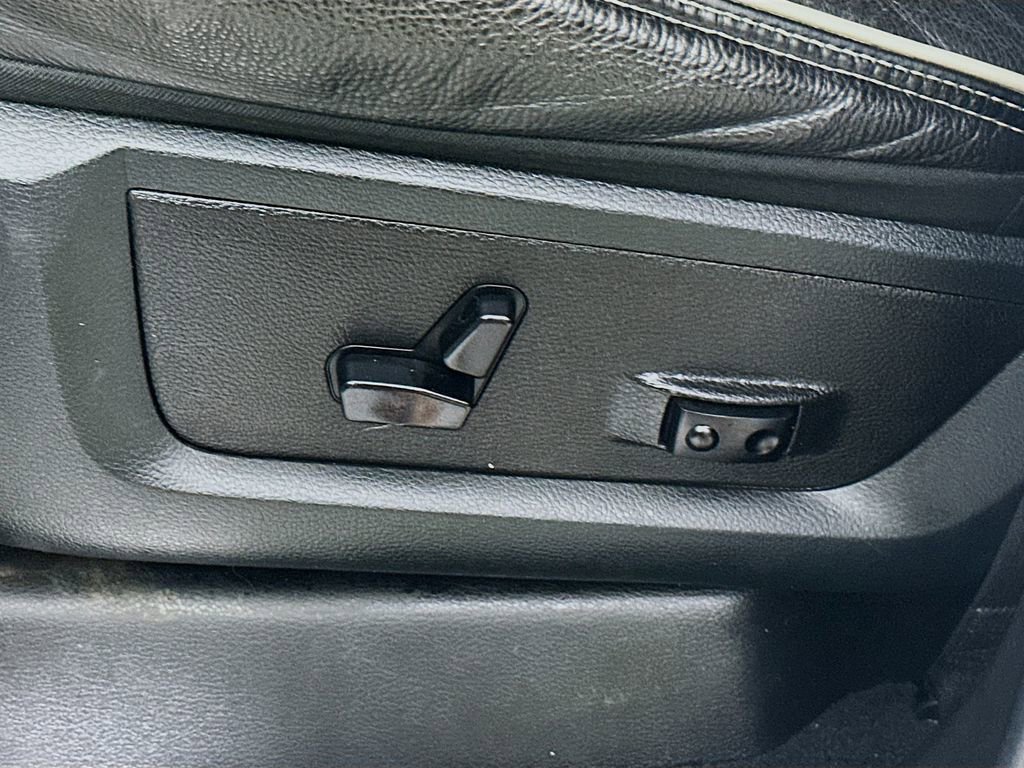 Used 2019 RAM 3500 Limited image 23