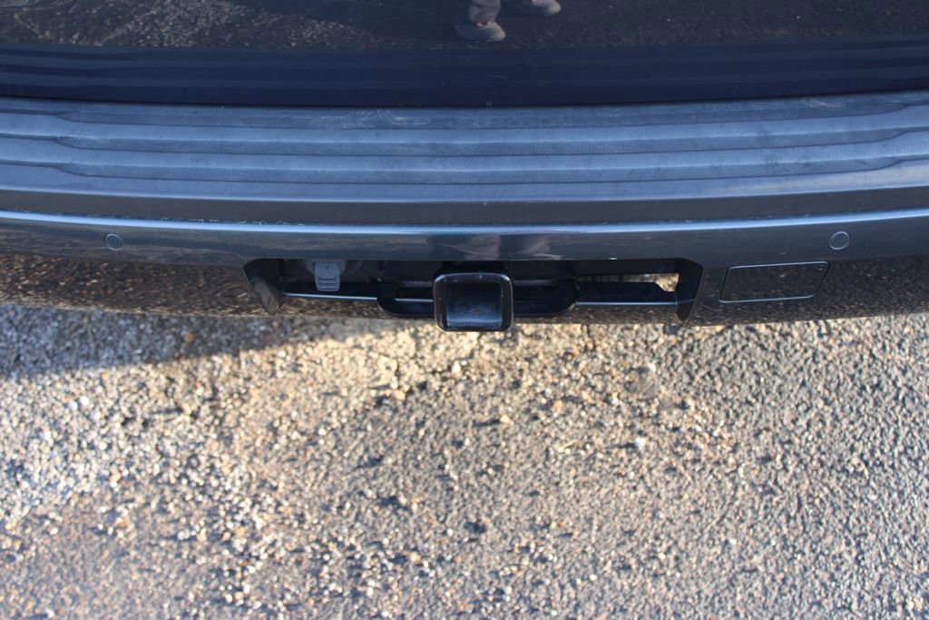 Used 2019 Chevrolet Tahoe LS w/ Enhanced Driver Alert Package image 30