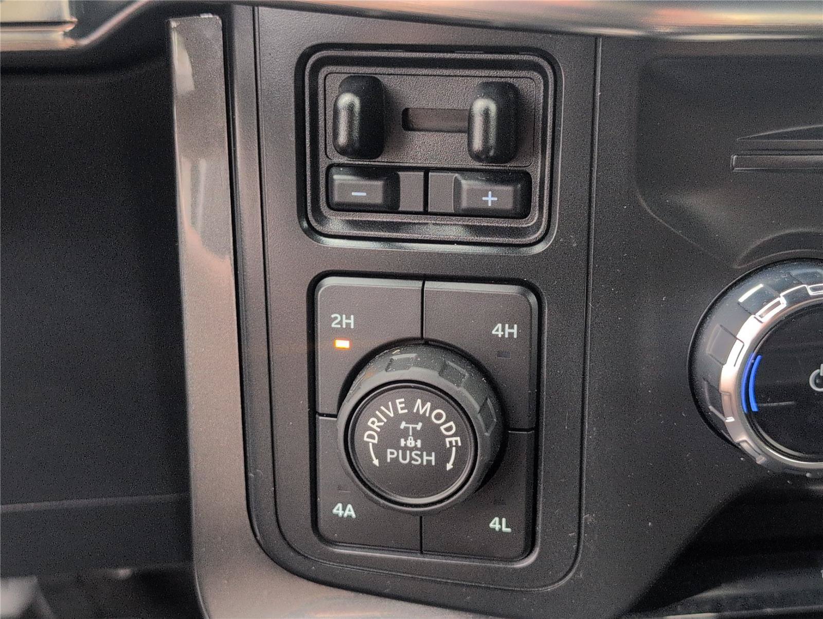 Used 2022 Ford F150 Lariat AWD/4WD image 27