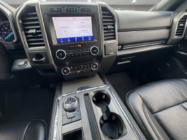 Used 2020 Ford Expedition Max XLT w/ Equipment Group 202A RWD image 3