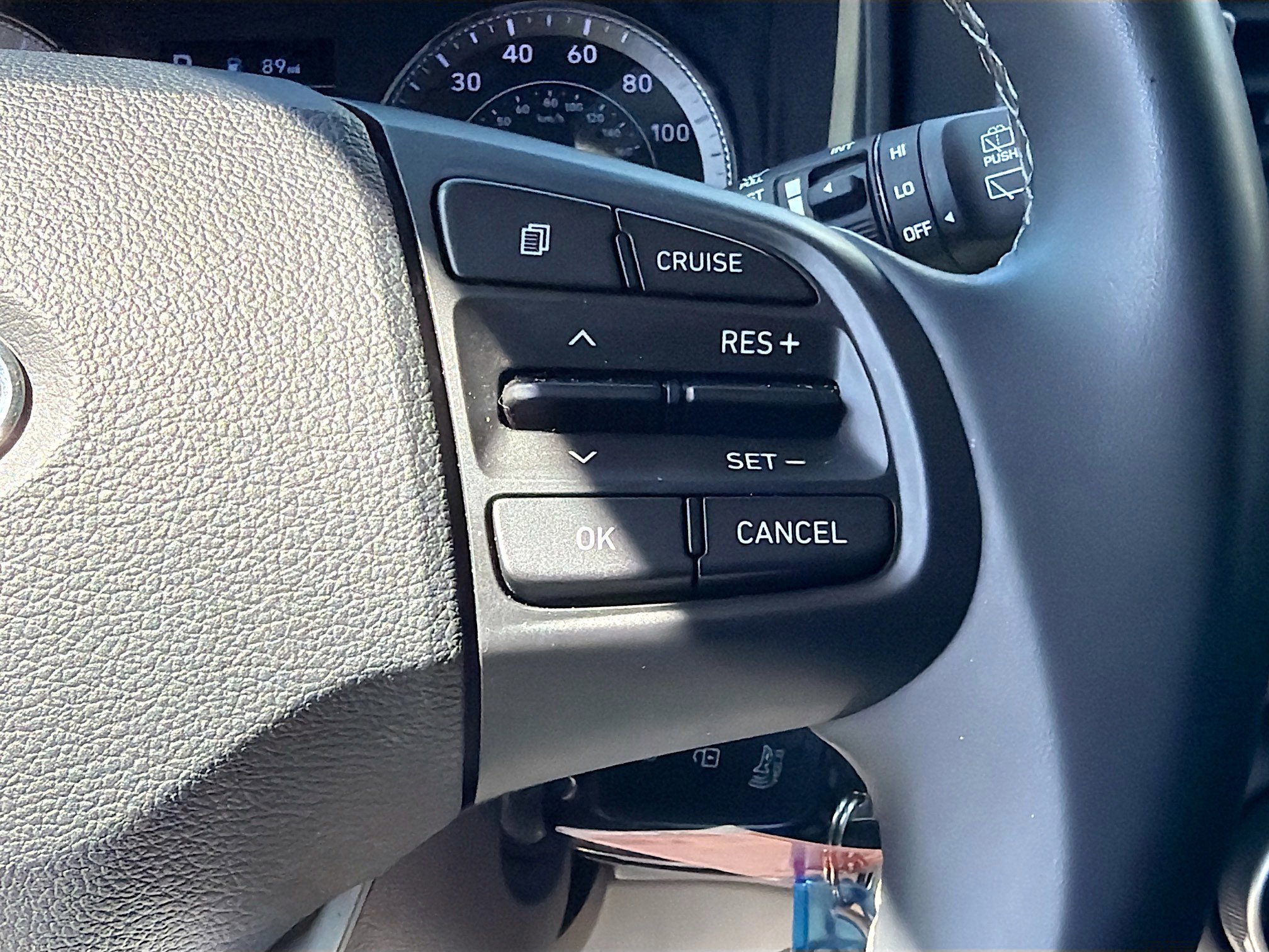 Used 2021 Hyundai Venue SEL image 30