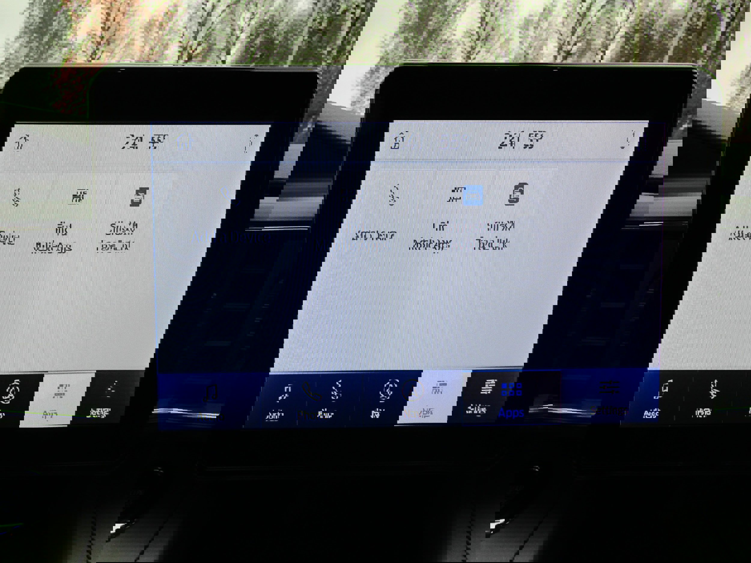 Certified 2023 Ford Explorer XLT w/ Equipment Group 202A image 33