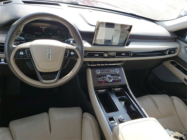 Used 2020 Lincoln Aviator Reserve w/ Equipment Group 202A image 10