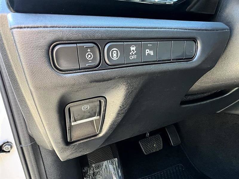 Used 2025 Acura MDX w/ Technology Package AWD/4WD image 28