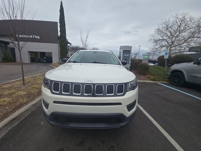 Used 2020 Jeep Compass Sport w/ Cold Weather Group image 9