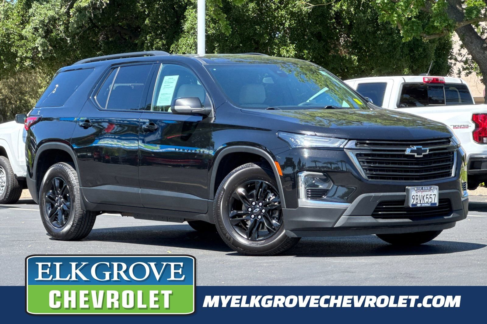 Used 2022 Chevrolet Traverse LS w/ Midnight/Sport Edition image 1