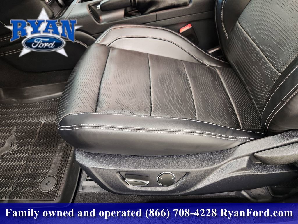 Used 2019 Ford Mustang GT Premium w/ Equipment Group 401A image 17