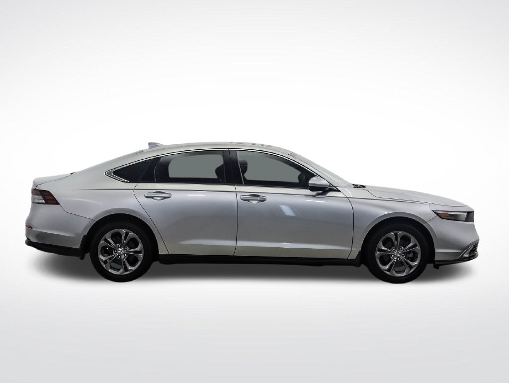 Used 2024 Honda Accord EX image 6