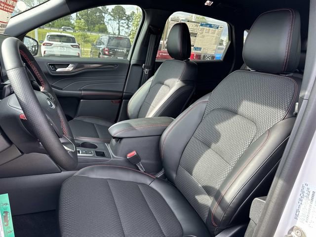 New 2026 Ford Escape ST-Line Select w/ Tech Pack #2 AWD/4WD image 18