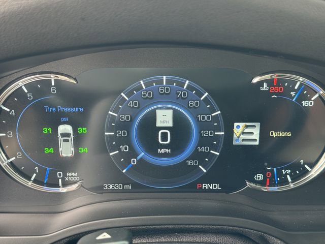 Used 2020 Cadillac Escalade Premium Luxury AWD/4WD image 17