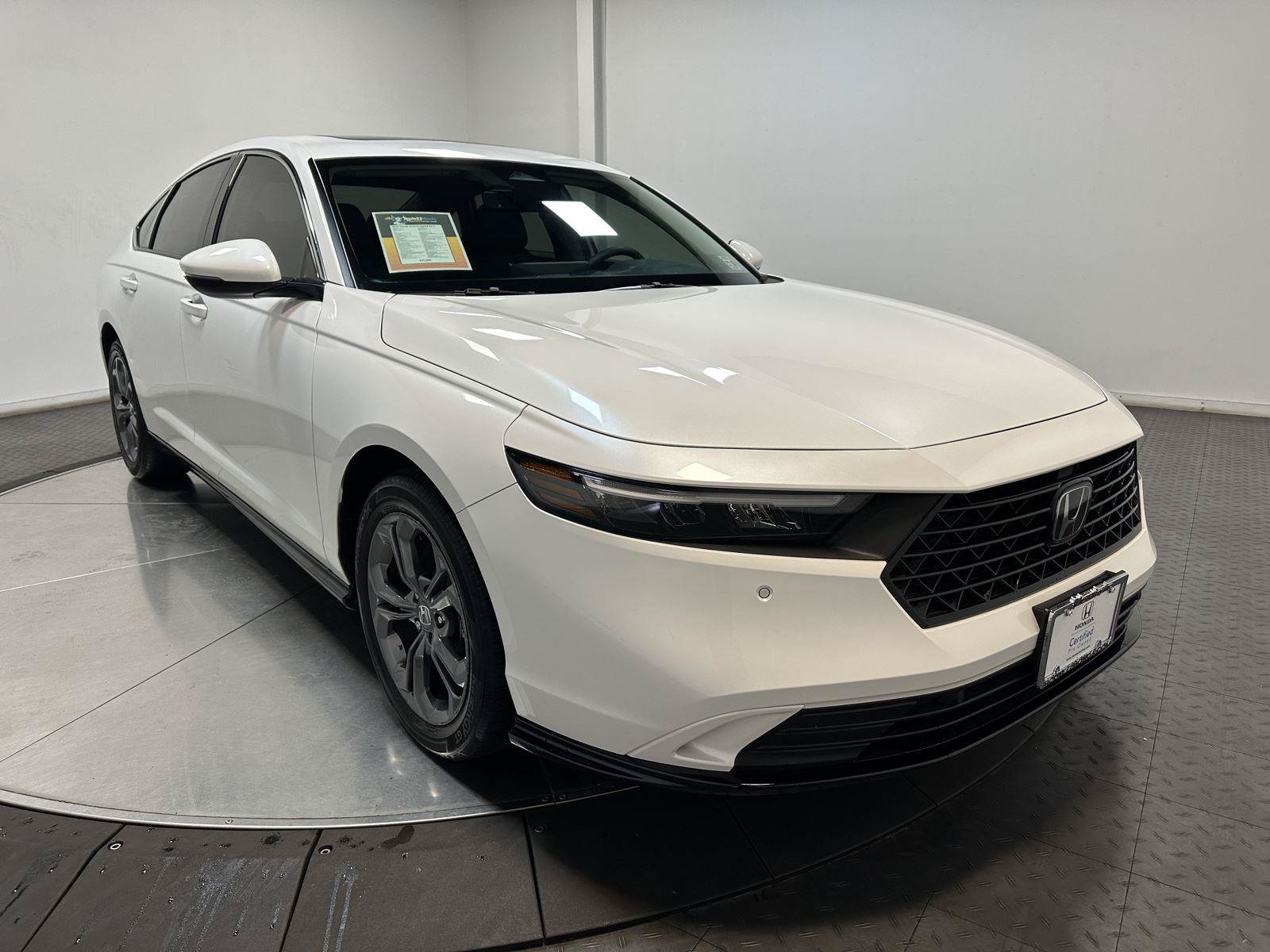 Used 2024 Honda Accord EX-L image 2