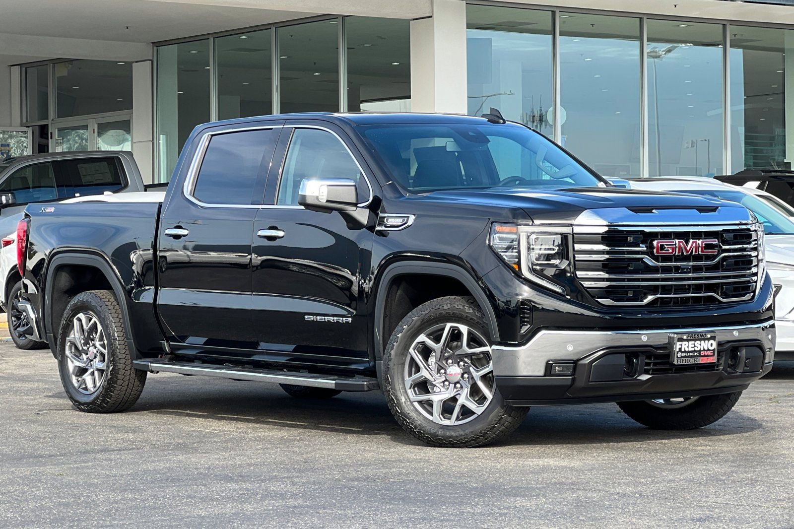 New 2026 GMC Sierra 1500 SLT w/ SLT Premium Plus Package image 2