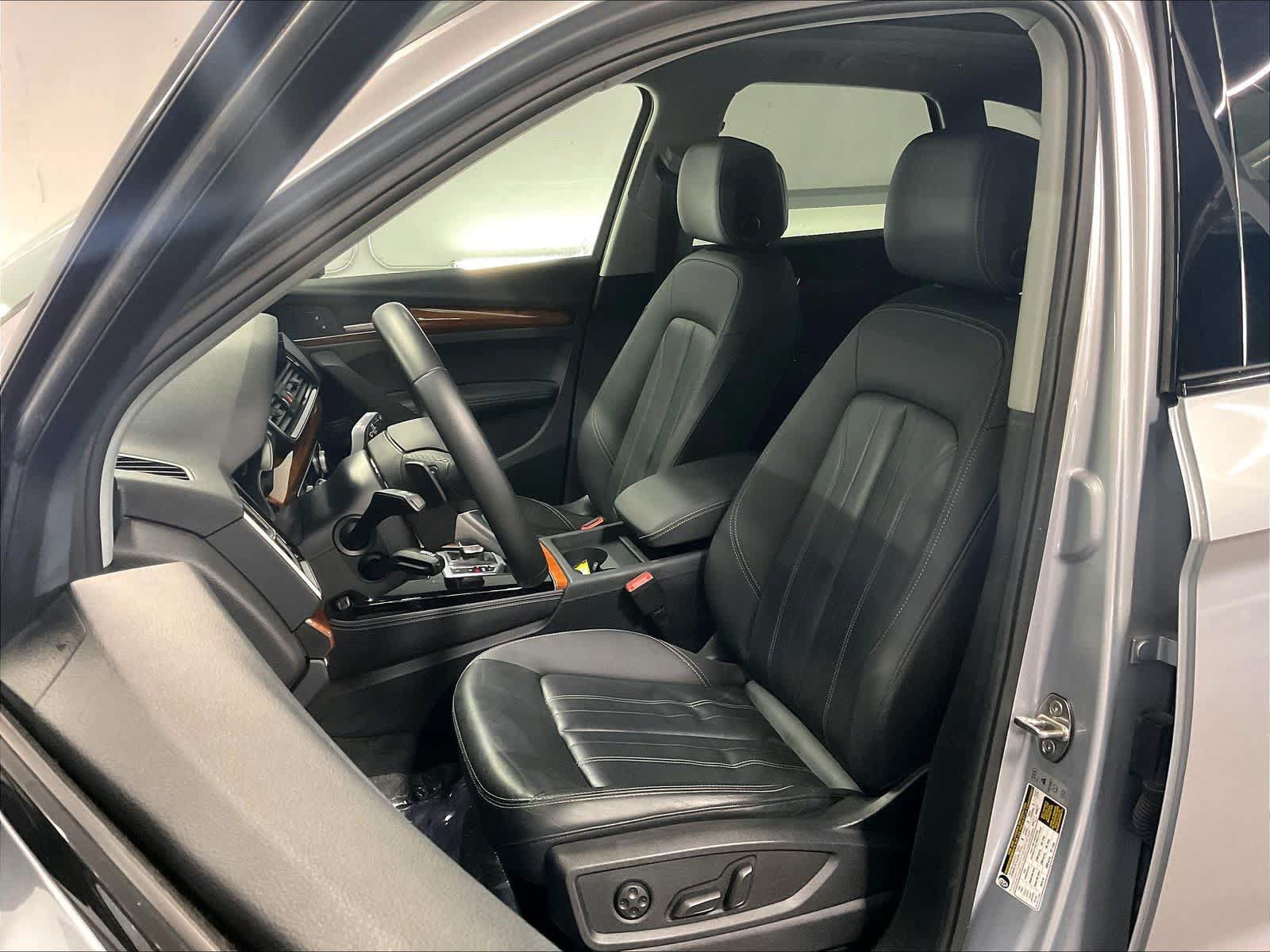 Used 2023 Audi Q5 2.0T Premium Plus AWD/4WD image 26