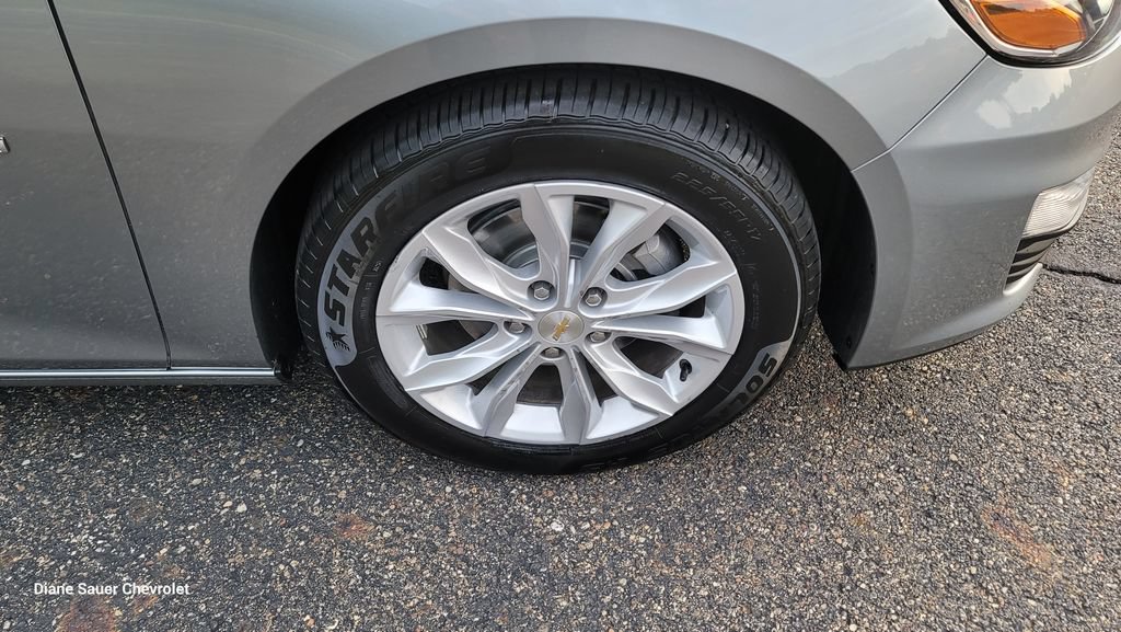 Used 2025 Chevrolet Malibu LT FWD image 15