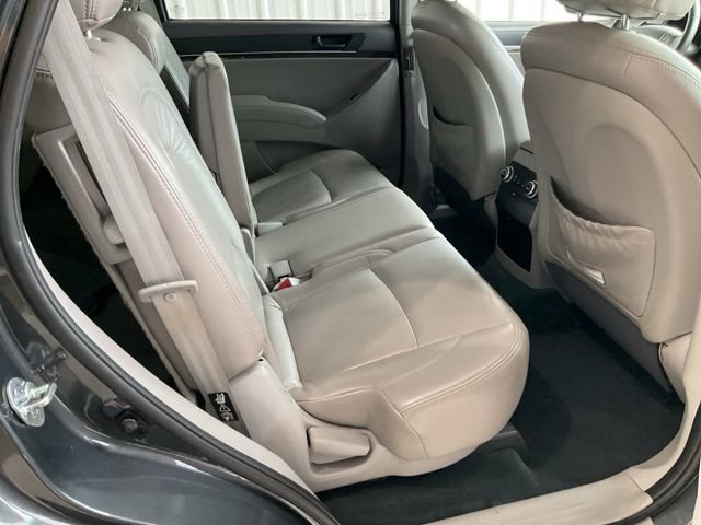 Used 2012 Hyundai Veracruz GLS w/ Premium Pkg image 24