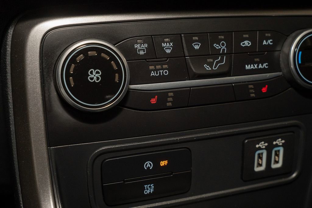 Used 2021 Ford EcoSport SE w/ SE Convenience Package image 15