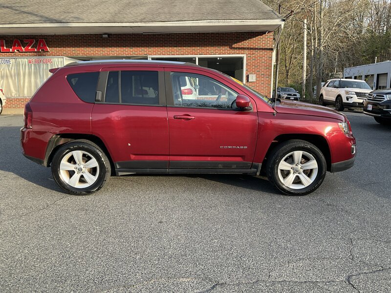 Used 2015 Jeep Compass High Altitude AWD/4WD image 4