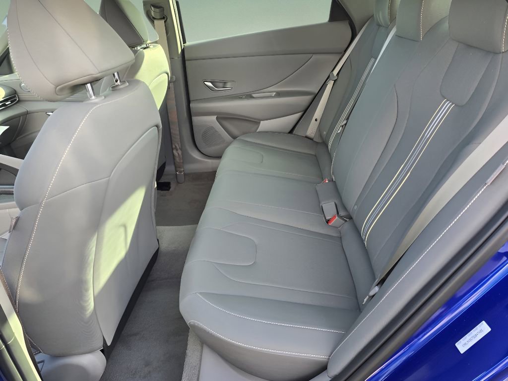 New 2025 Hyundai Elantra Sport image 28