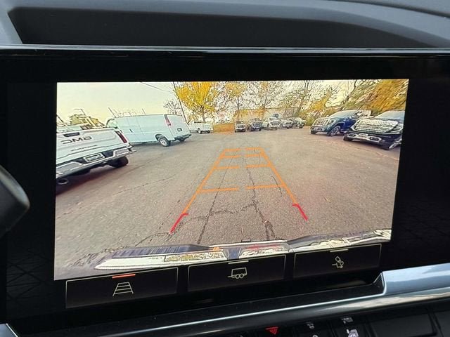 New 2026 GMC Sierra 2500 SLE w/ Preferred Package AWD/4WD image 13