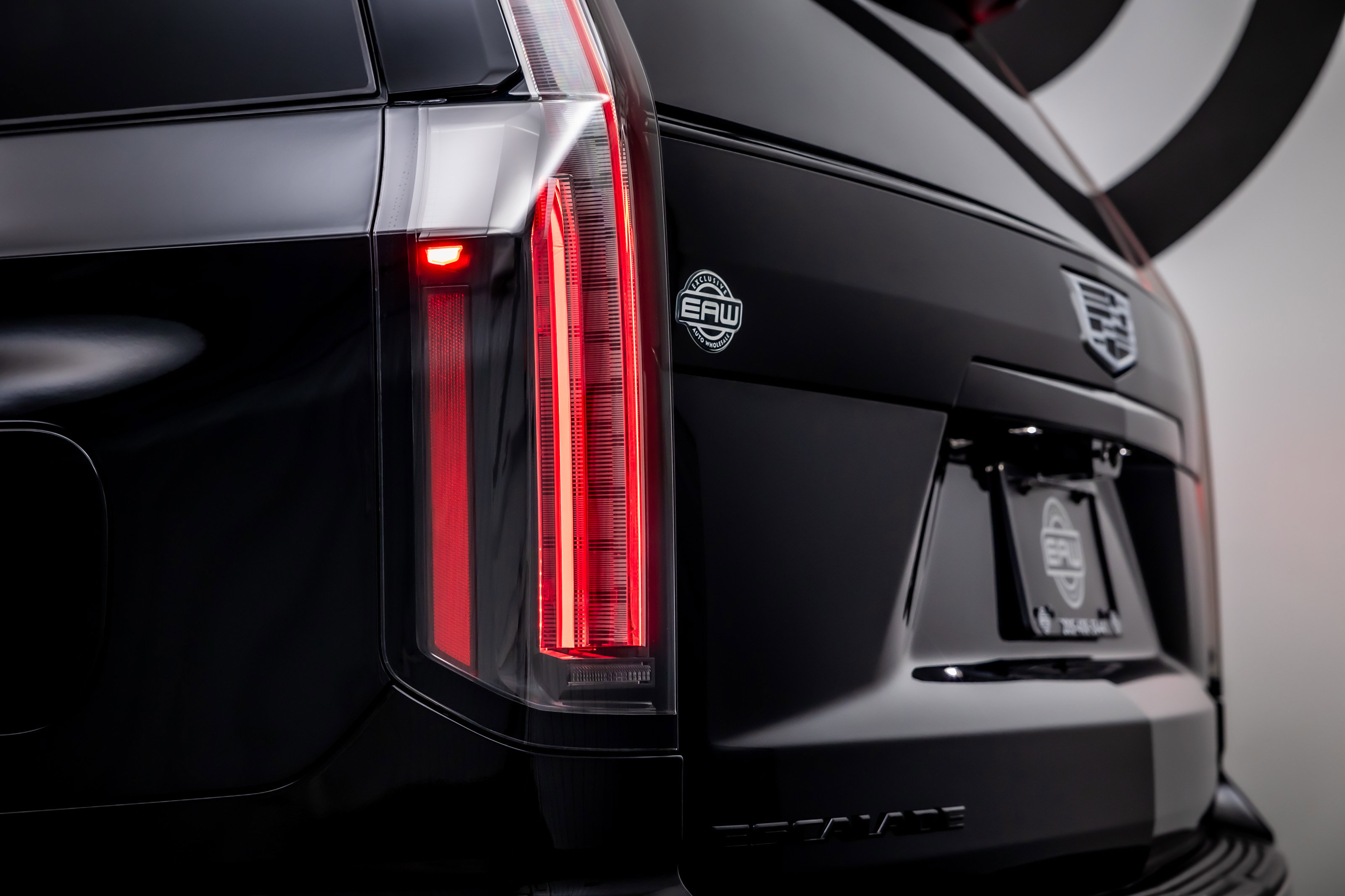 Used 2025 Cadillac Escalade V w/ LPO, ONYX Package AWD/4WD image 12