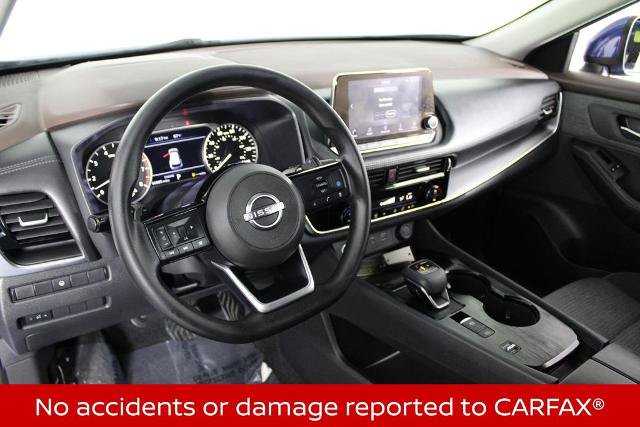Certified 2022 Nissan Rogue SV FWD image 5
