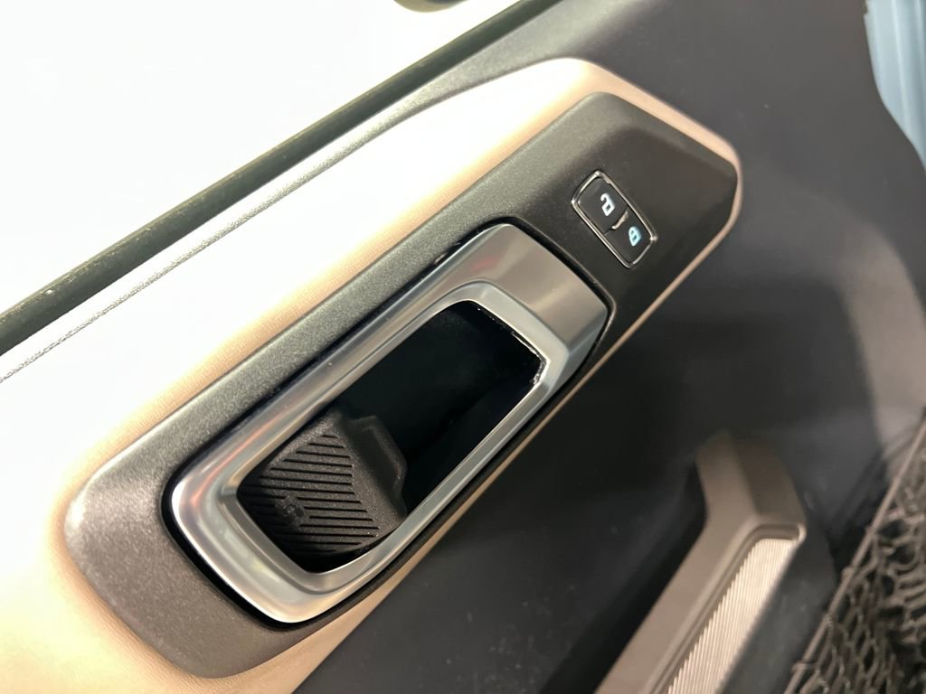 Used 2021 Ford Bronco Wildtrak image 15