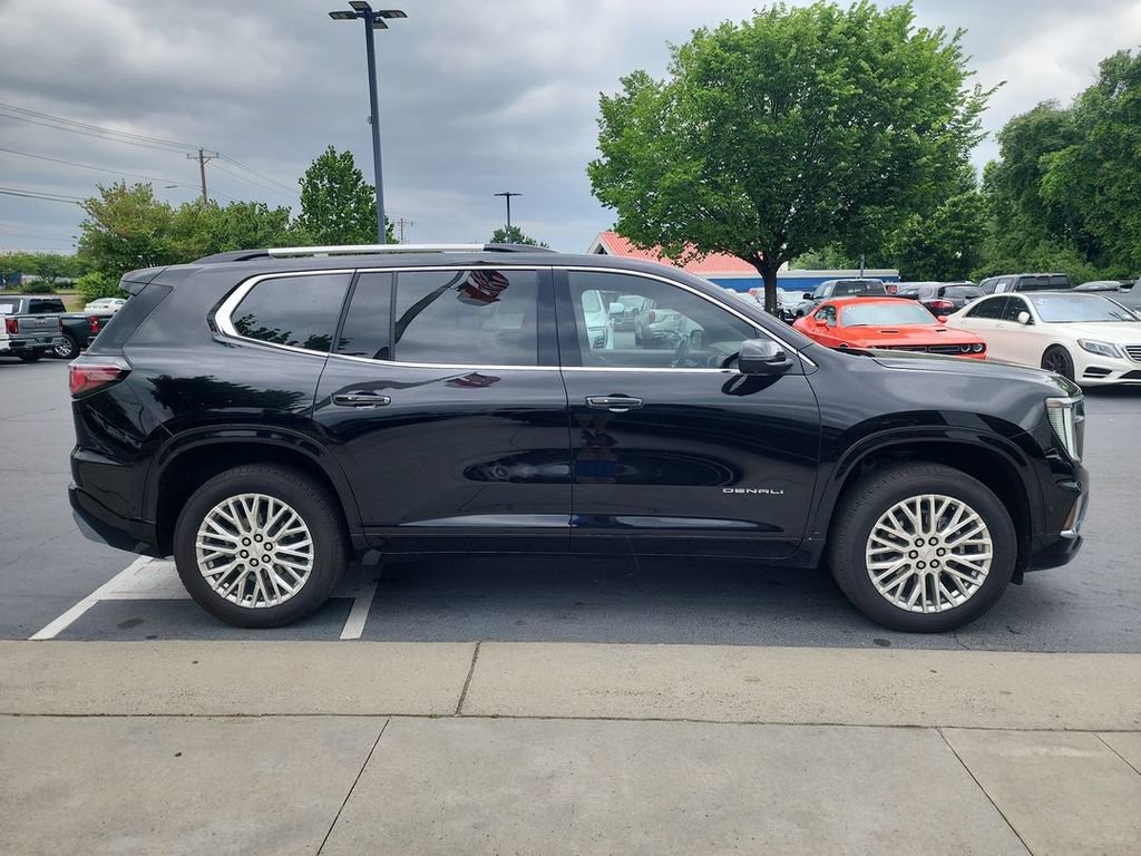 Used 2024 GMC Acadia Denali w/ Super Cruise Package FWD image 9