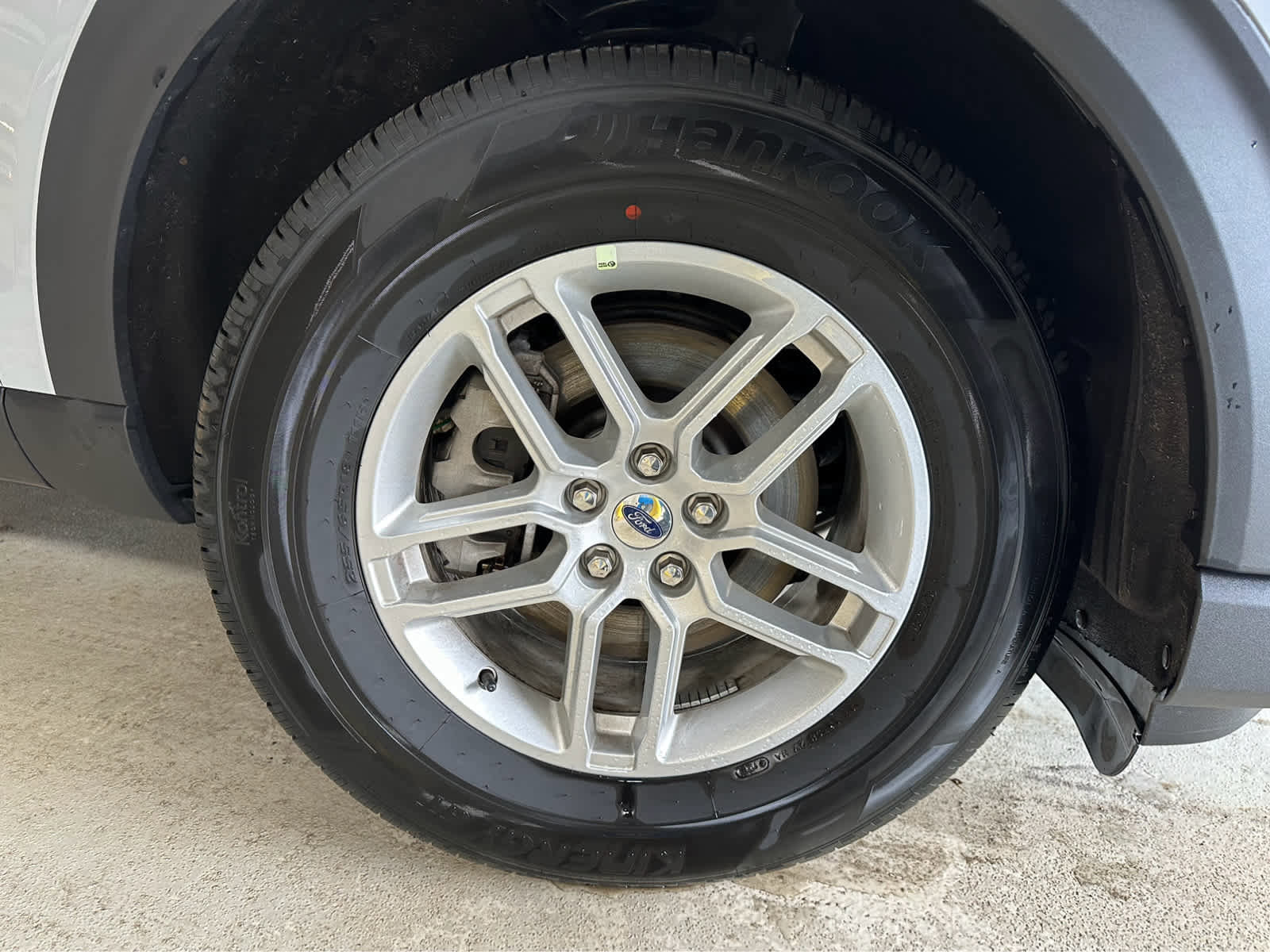 New 2026 Ford Explorer Active image 36