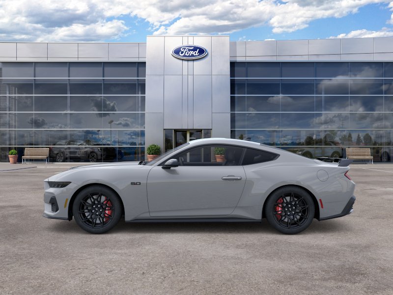 New 2026 Ford Mustang GT w/ GT Performance Package RWD image 3
