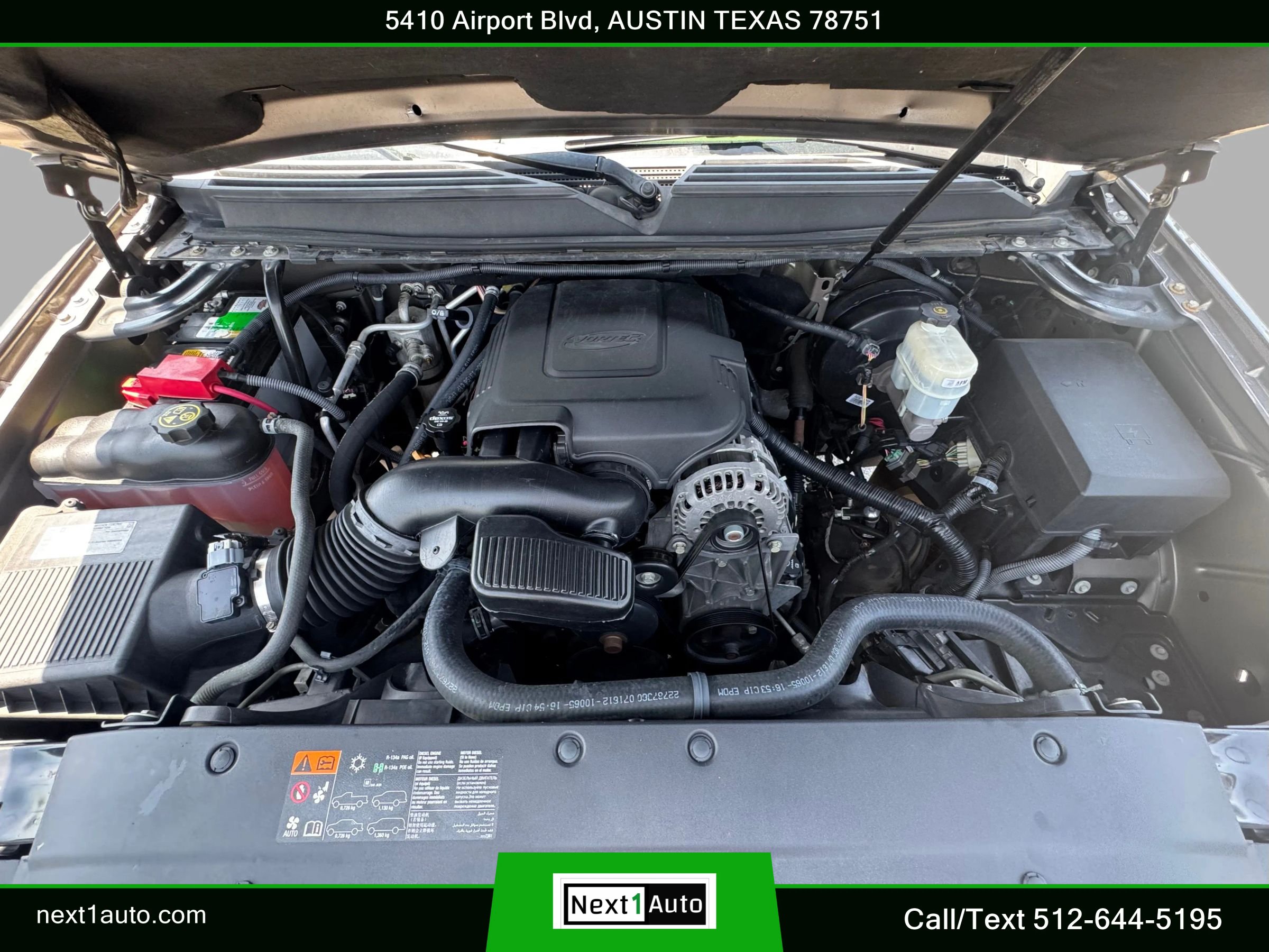 Used 2013 Chevrolet Tahoe LTZ RWD image 33