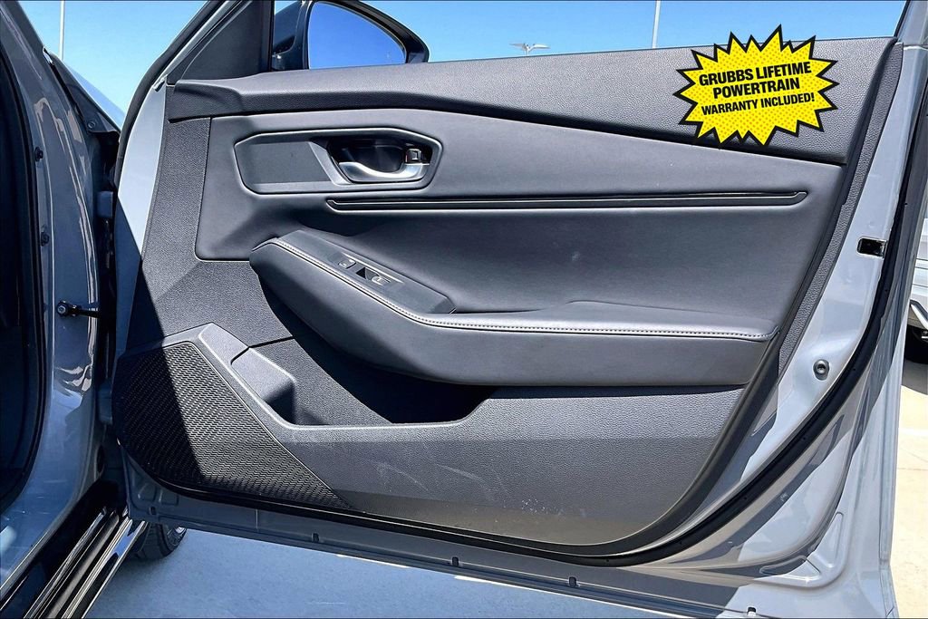 Used 2025 Honda Accord Sport image 26