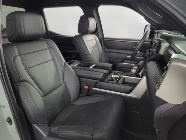 Used 2025 Toyota Tundra SR5 AWD/4WD image 15