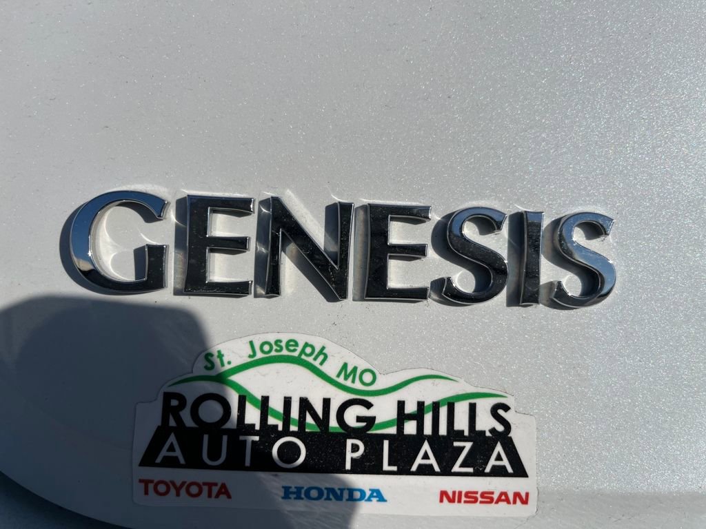 Used 2015 Hyundai Genesis 3.8 w/ Option Group 02 image 44