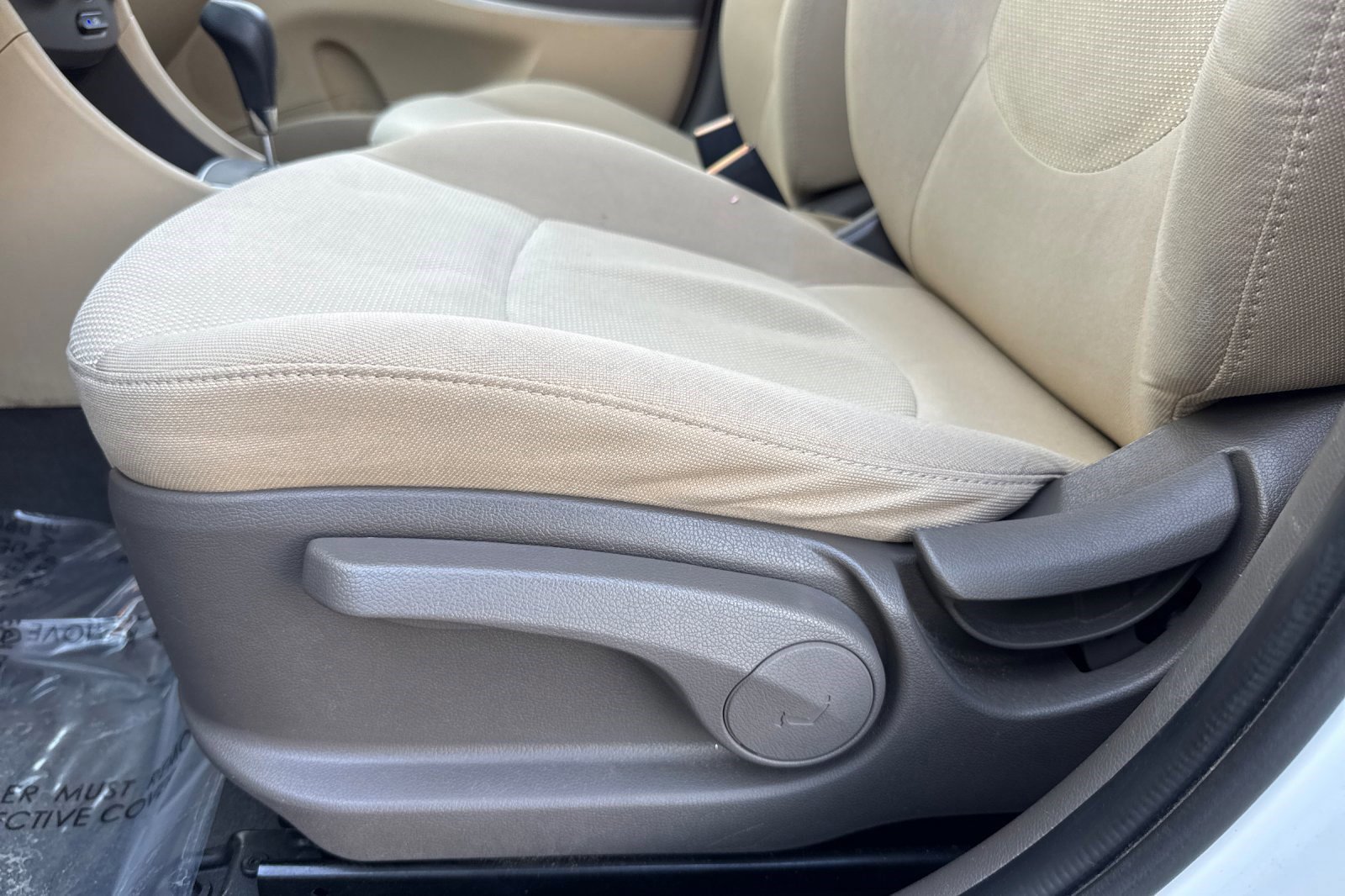 Used 2014 Hyundai Accent GLS image 14