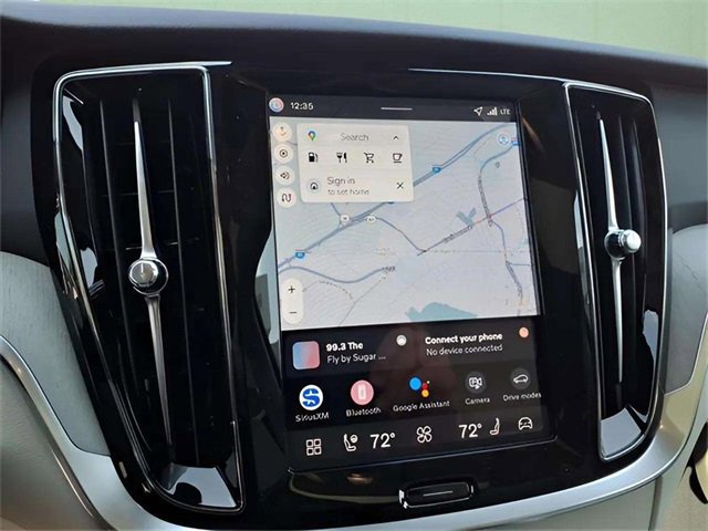 New 2026 Volvo V60 B5 Cross Country Plus w/ Protection Package Premier image 16