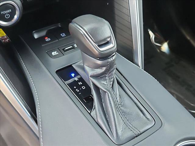 Certified 2023 Toyota Venza XLE AWD/4WD image 18