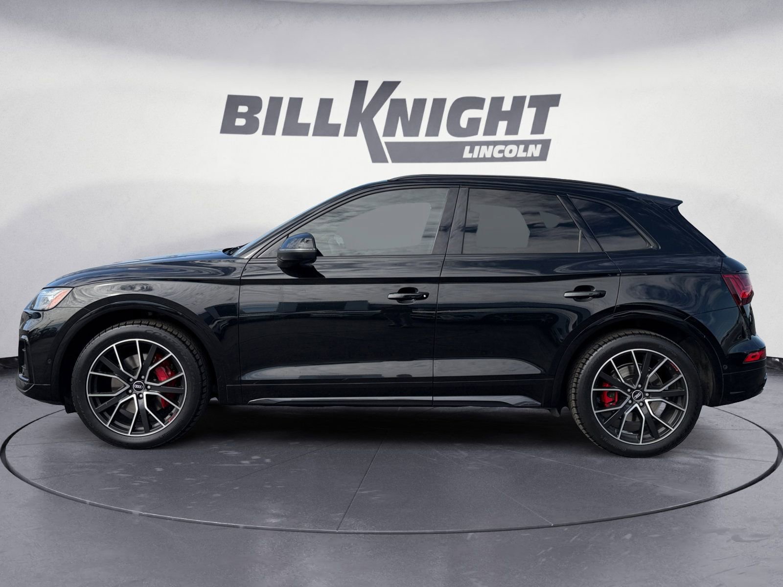 Used 2021 Audi SQ5 Prestige image 2