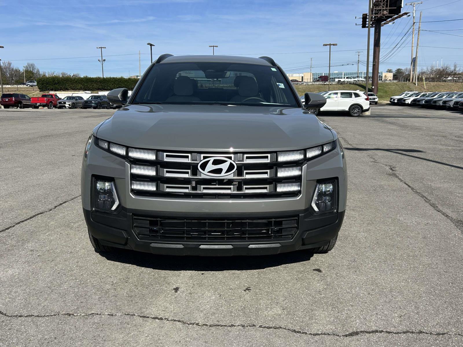 Used 2025 Hyundai Santa Cruz SEL image 8