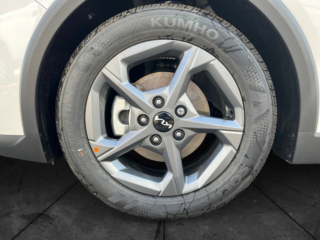 New 2026 Kia K4 FWD image 14