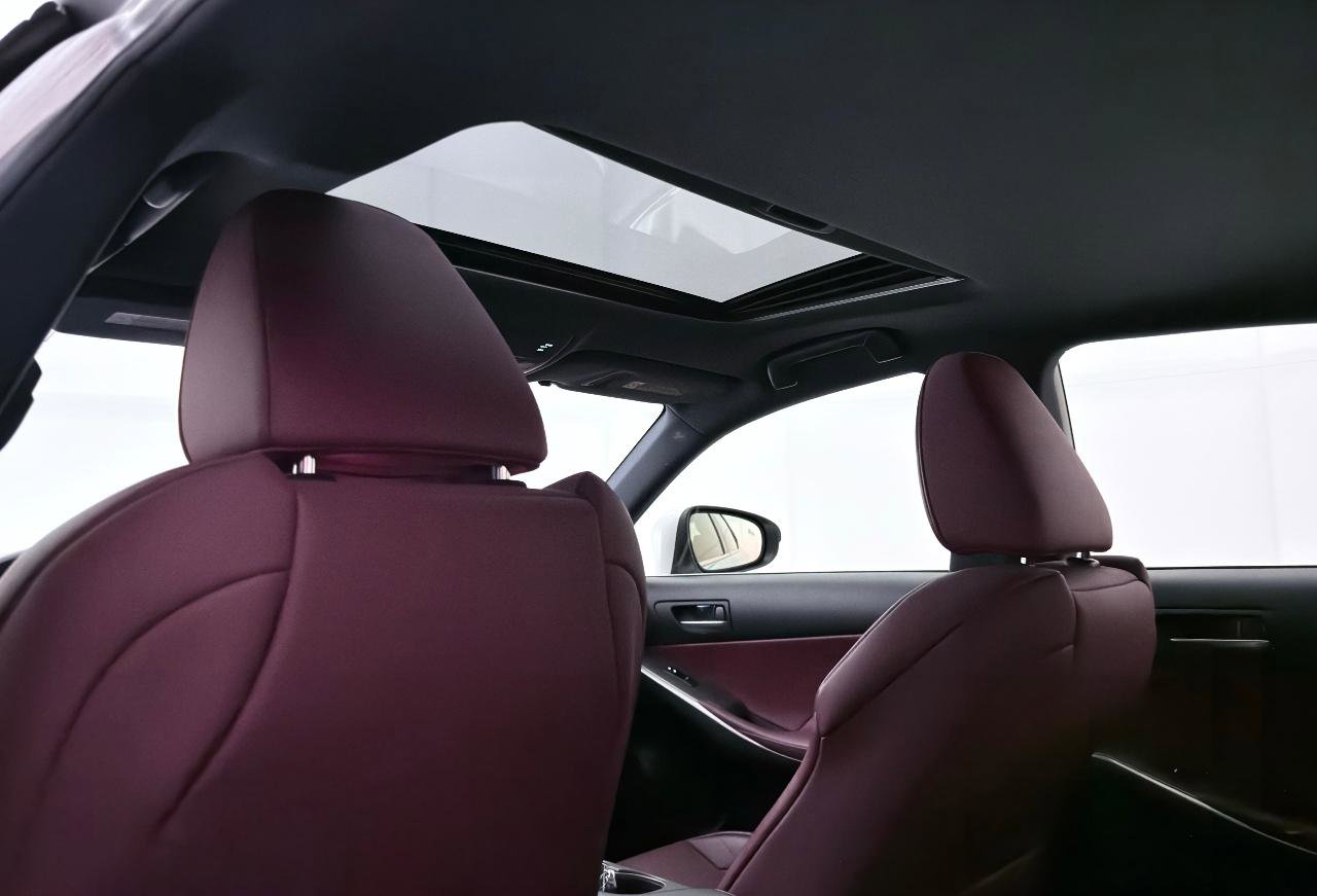 Used 2018 Lexus IS 350 F Sport w/ F Sport Package image 23