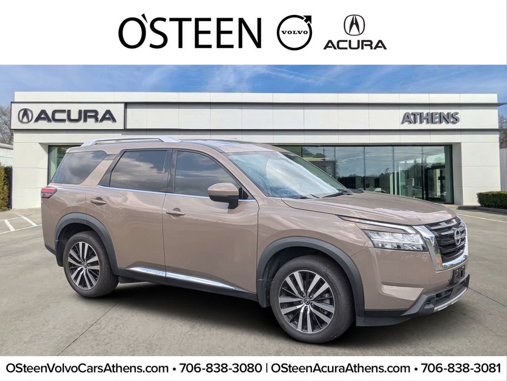 Used 2024 Nissan Pathfinder Platinum
