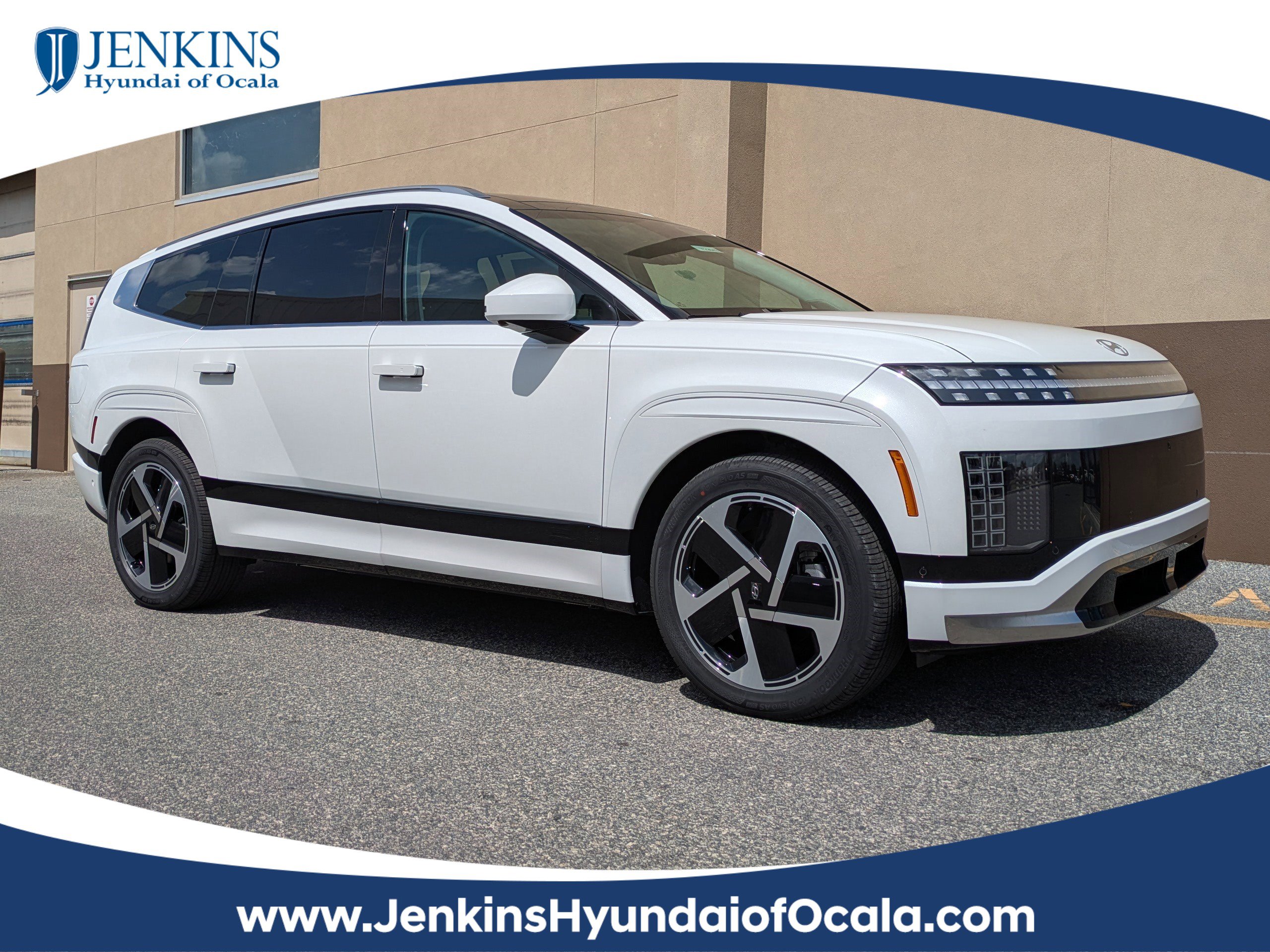 New 2026 Hyundai Ioniq 9 Calligraphy image 1