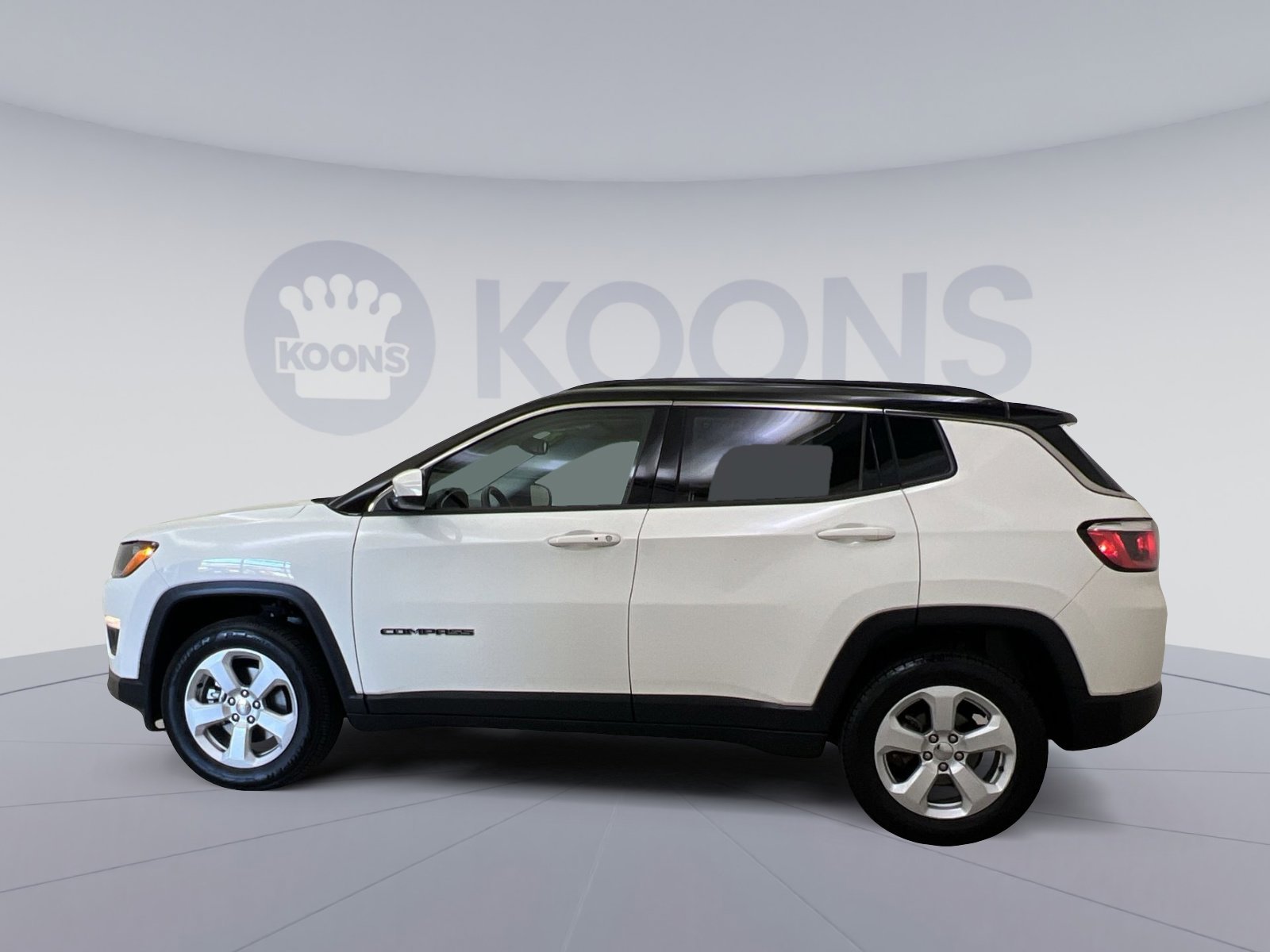 Used 2018 Jeep Compass Latitude AWD/4WD image 11