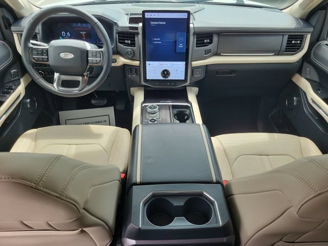 Used 2024 Ford Expedition Platinum AWD/4WD image 14