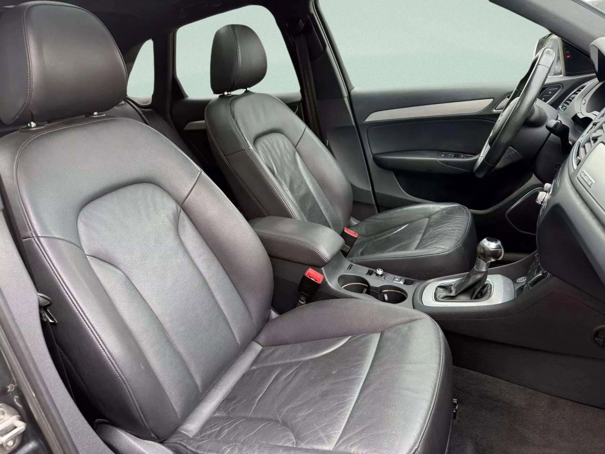 Used 2018 Audi Q3 2.0T Premium Plus w/ Premium Plus Package image 8