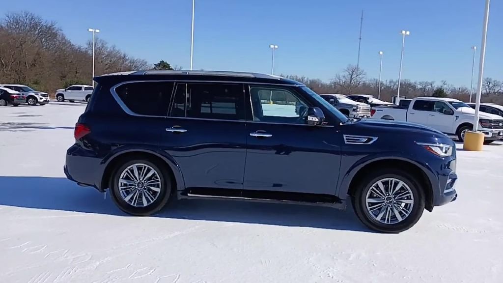 Used 2024 INFINITI QX80 Luxe AWD/4WD image 9