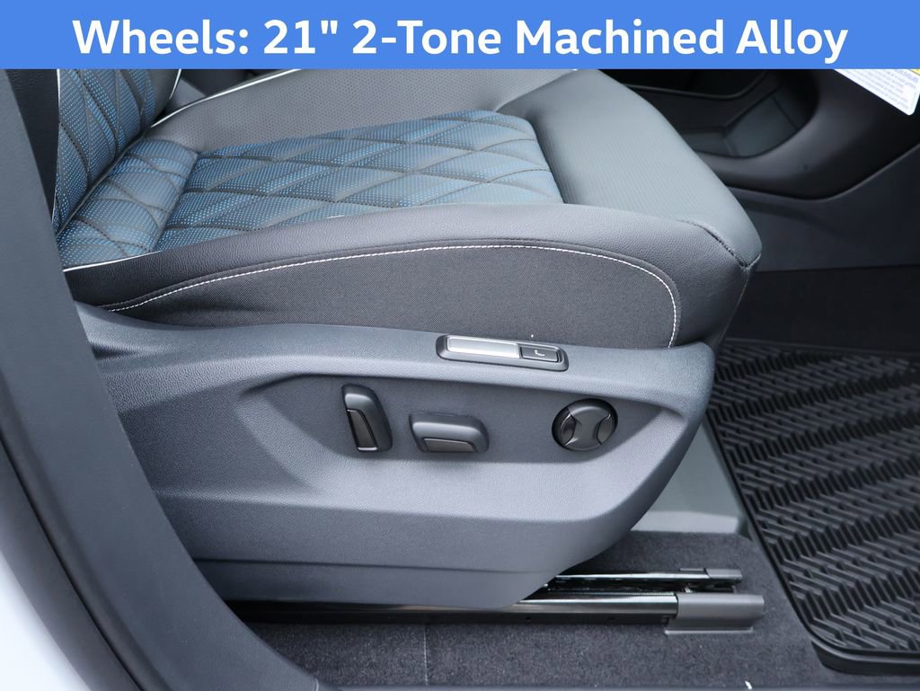 New 2026 Volkswagen Atlas Cross Sport SEL Premium R-Line image 15