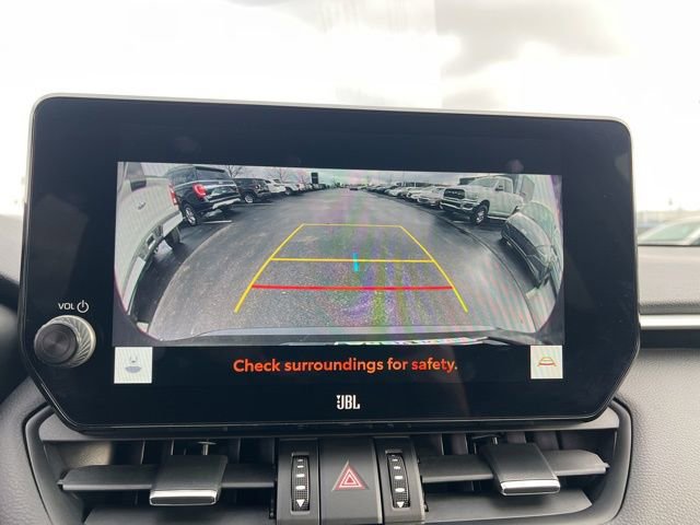 Used 2023 Toyota RAV4 XLE Premium image 19